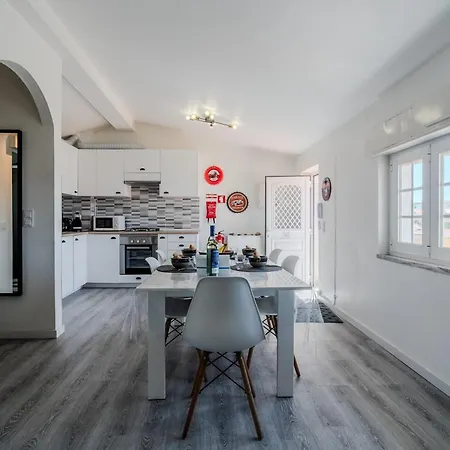 - 2 Bedrooms Center Of Апартаменты Санта-Круш