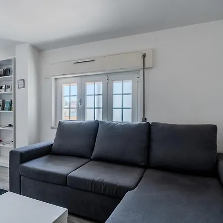 - 2 Bedrooms Center Of Appartamento