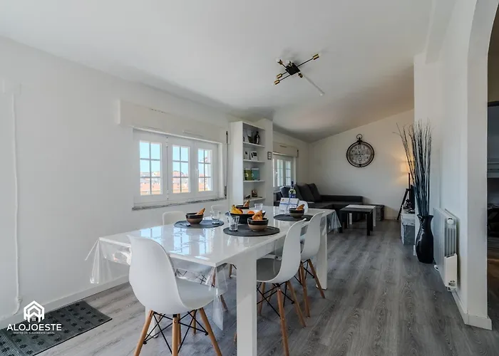 - 2 Bedrooms Center Of Apartamento